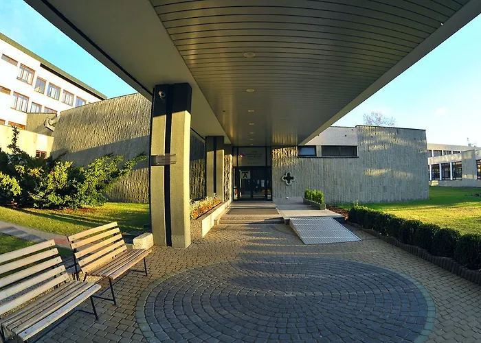 Hotel Dobre Miejsce Dom Rekolekcyjny Warszawa